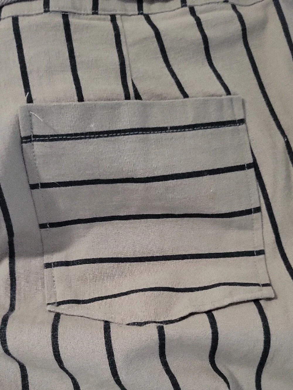 Mod Ref Olive Green and Black Striped Capris